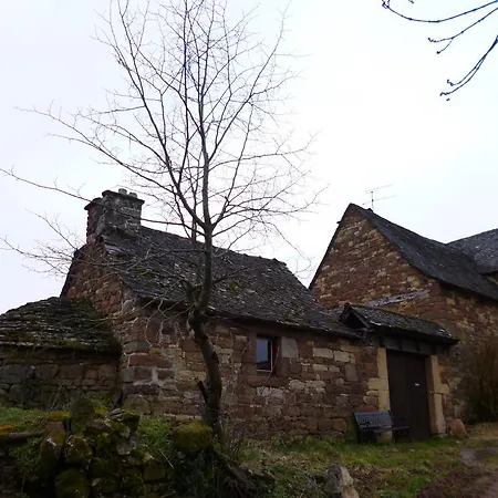 Earl Ferme De Montegut * Estaing (Aveyron)